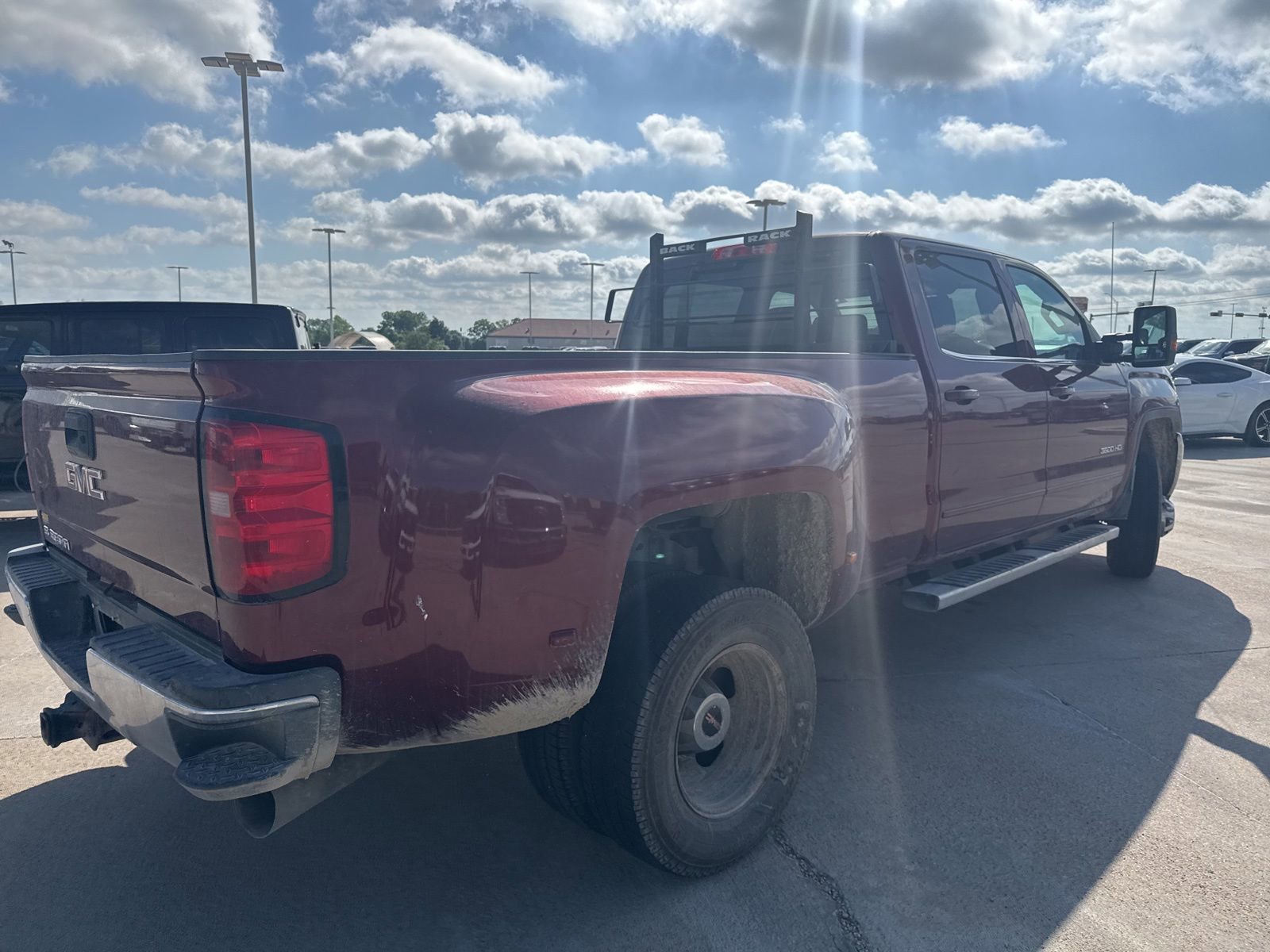 Used 2015 GMC Sierra 3500 SLE AWD/4WD image 3