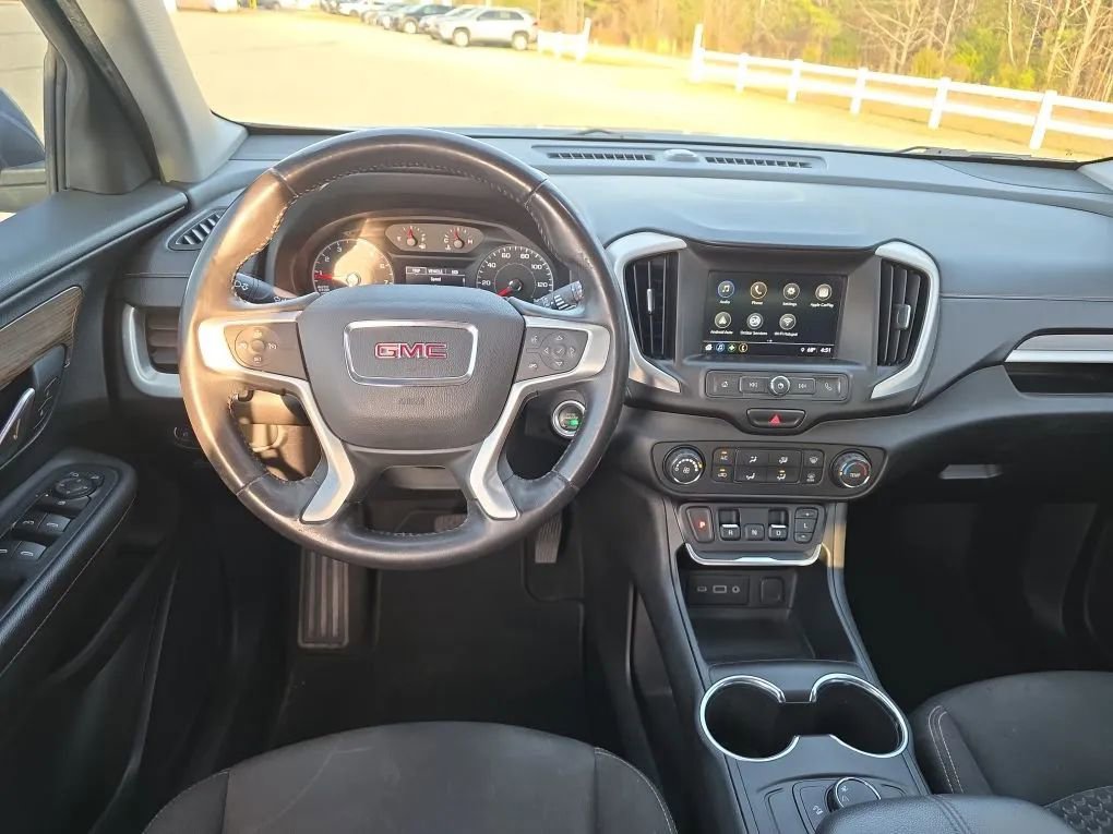 Used 2018 GMC Terrain SLE image 13