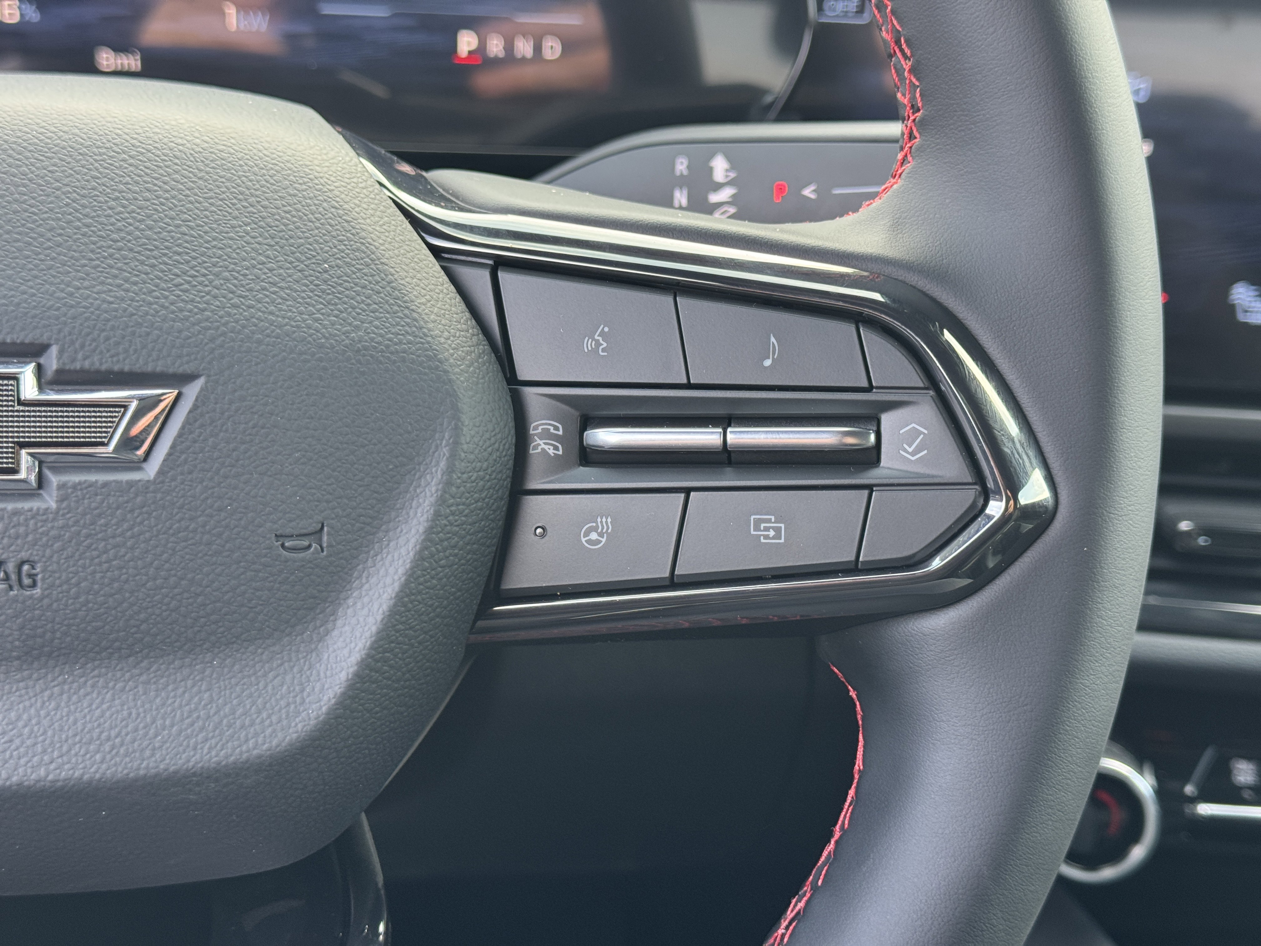 New 2026 Chevrolet Equinox EV RS image 31