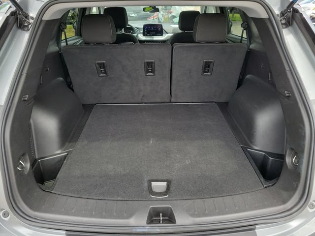 Certified 2025 Chevrolet Blazer LT FWD image 10