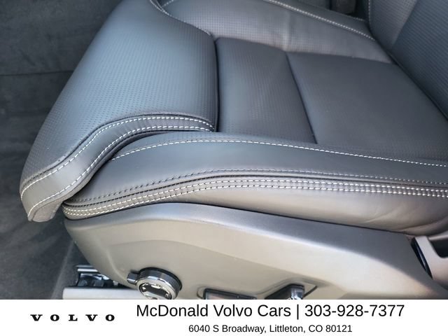 New 2026 Volvo XC60 B5 Ultra w/ Climate Package AWD/4WD image 12