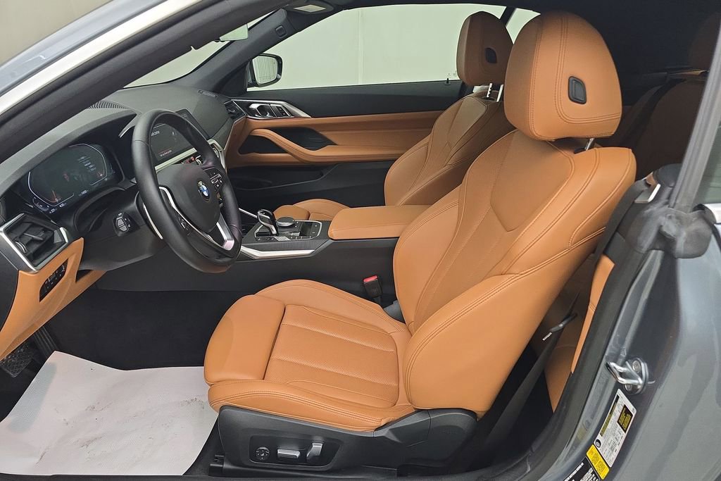 Certified 2022 BMW 430i Convertible w/ Convenience Package image 12
