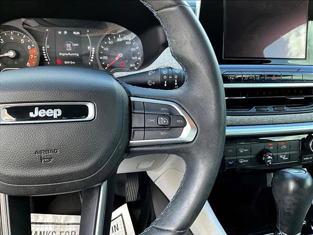 Used 2022 Jeep Compass Latitude image 19