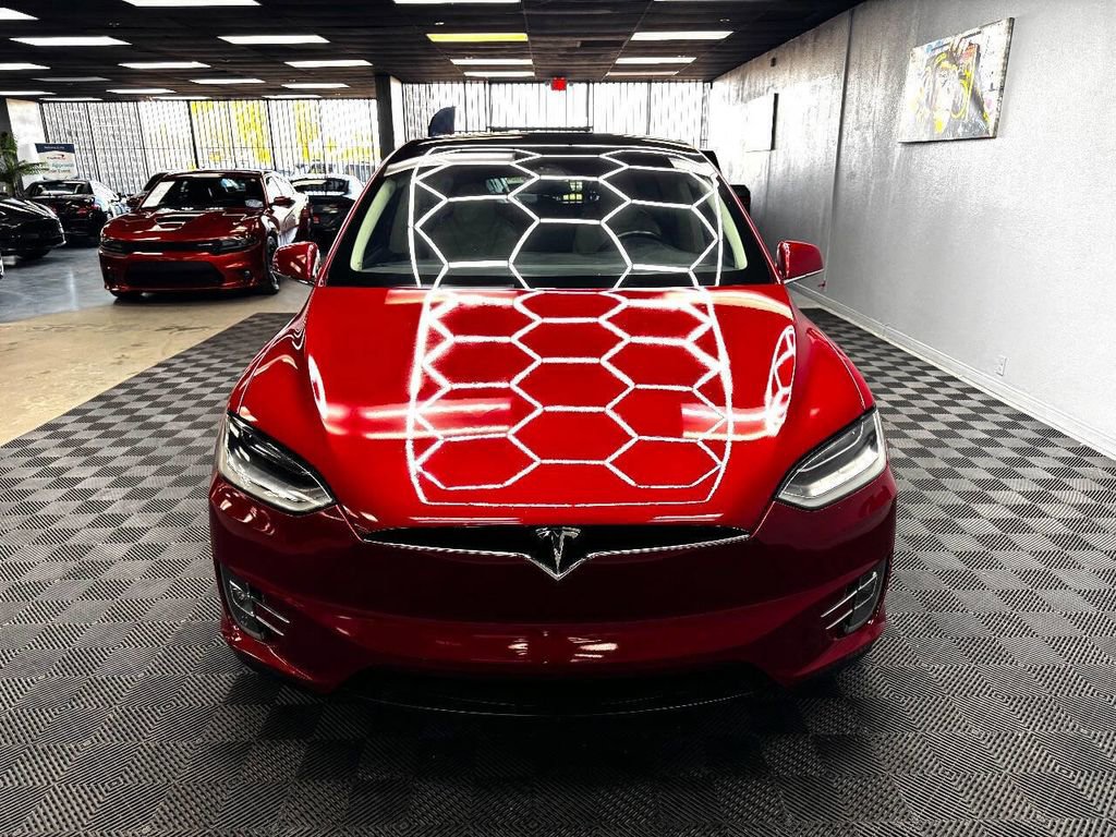 Used 2017 Tesla Model X 75D image 6
