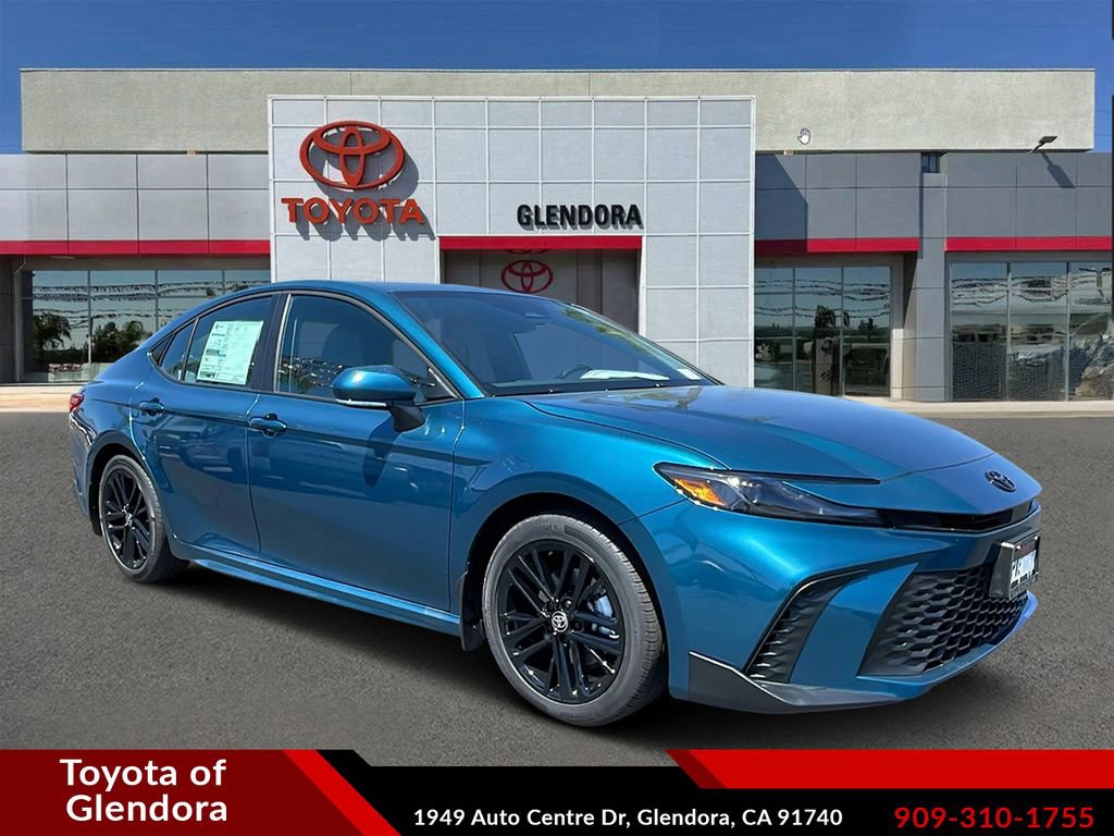 New 2026 Toyota Camry SE FWD image 1