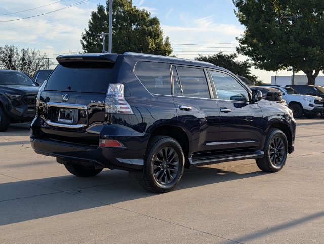 Used 2023 Lexus GX 460 Premium w/ Premium Package AWD/4WD image 6