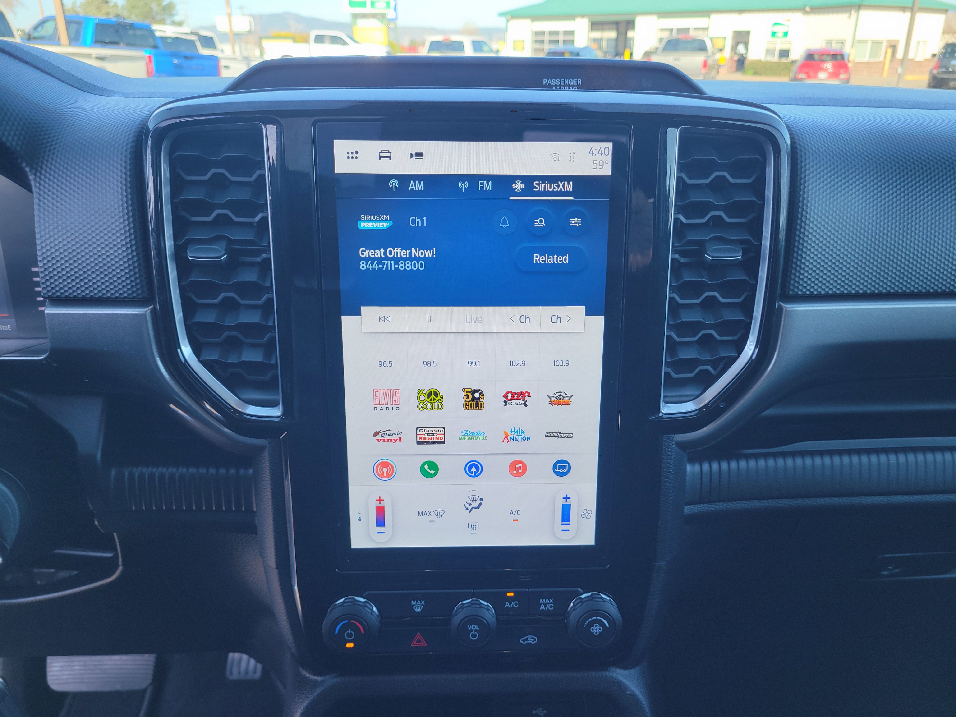 Used 2024 Ford Ranger XLT w/ FX4 Off-Road Package image 9