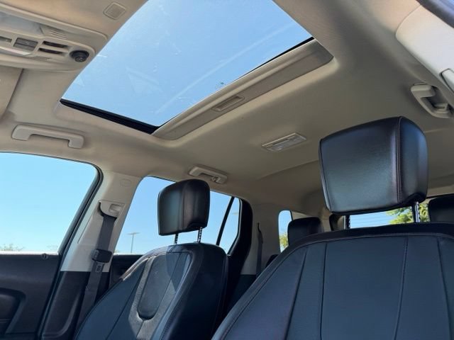 Used 2017 GMC Terrain SLT w/ Open Road Package FWD image 10