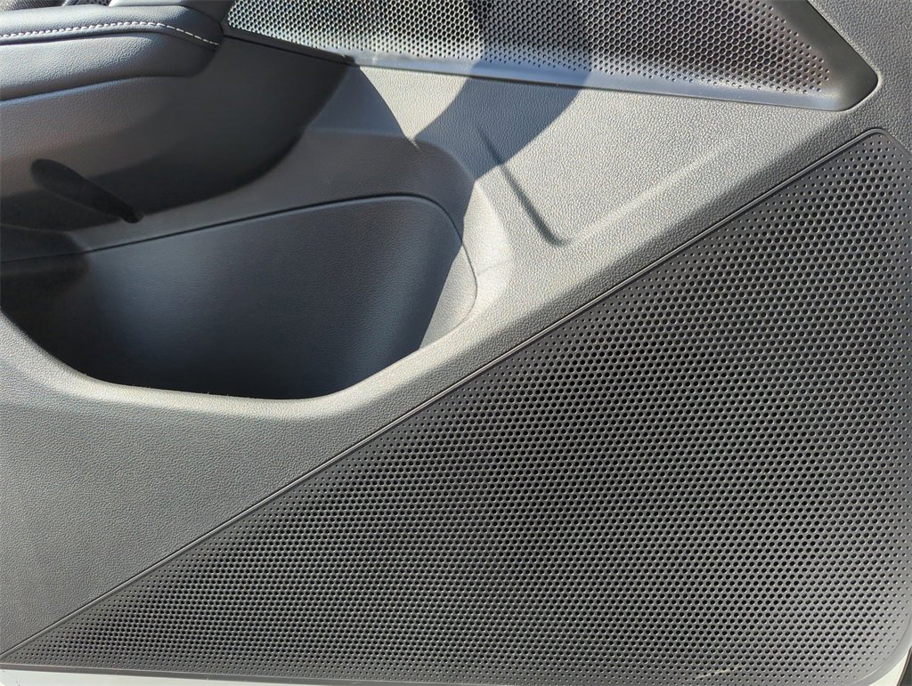 New 2026 Volkswagen Tiguan S image 26