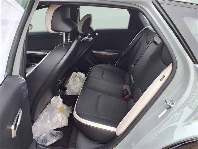 New 2025 Kia K4 GT-Line image 21