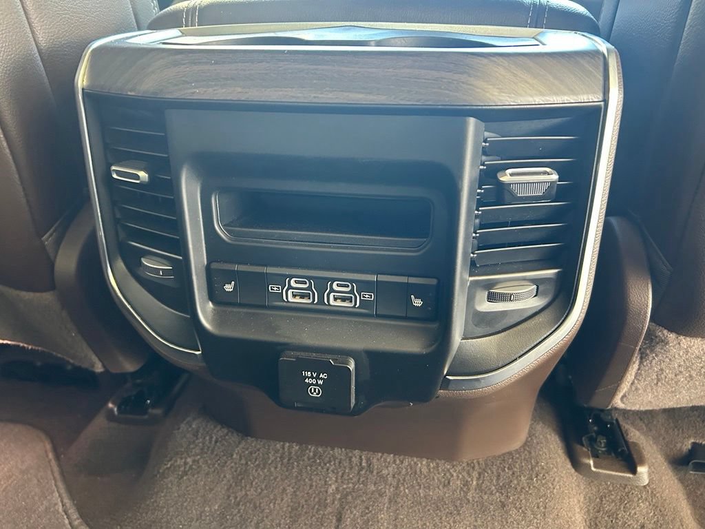 Used 2025 RAM 1500 Laramie AWD/4WD image 34