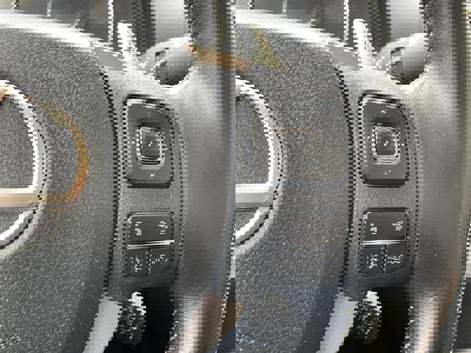 Used 2017 Lexus IS 300 AWD w/ Premium Package image 28