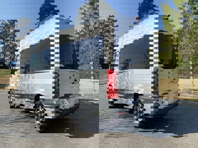 Used 2024 Mercedes-Benz Sprinter 2500 image 9