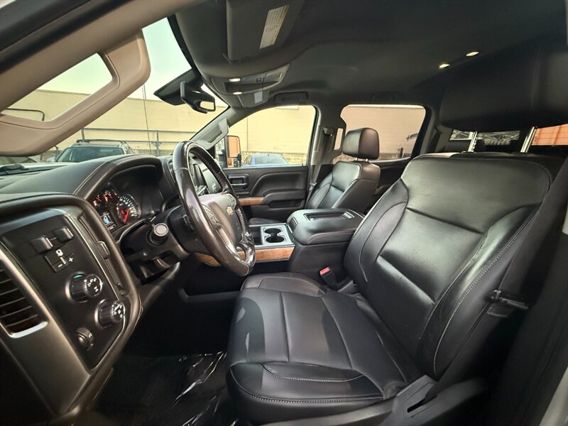 Used 2018 Chevrolet Silverado 2500 LTZ w/ Duramax Plus Package AWD/4WD image 21