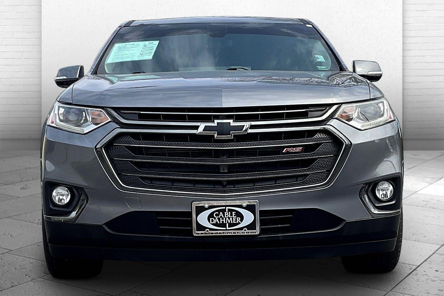 Used 2019 Chevrolet Traverse RS FWD image 2