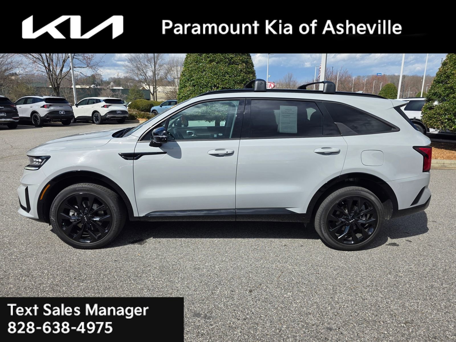 Certified 2023 Kia Sorento SX image 2