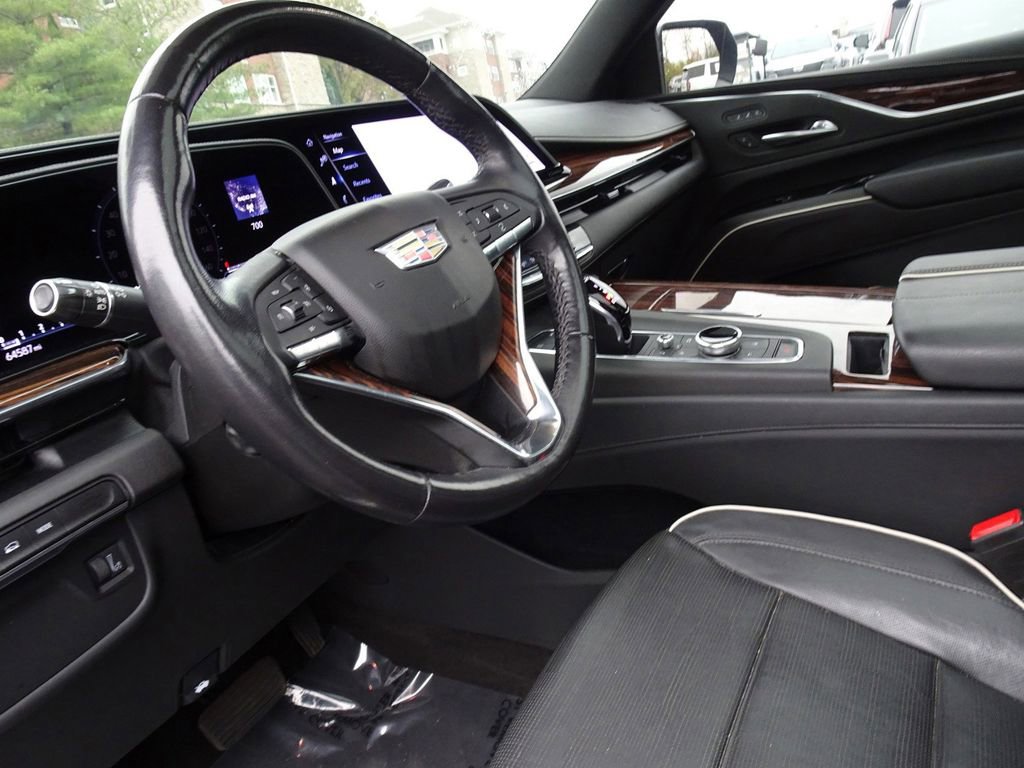 Used 2022 Cadillac Escalade ESV Premium Luxury w/ LPO, Radiant Package image 12