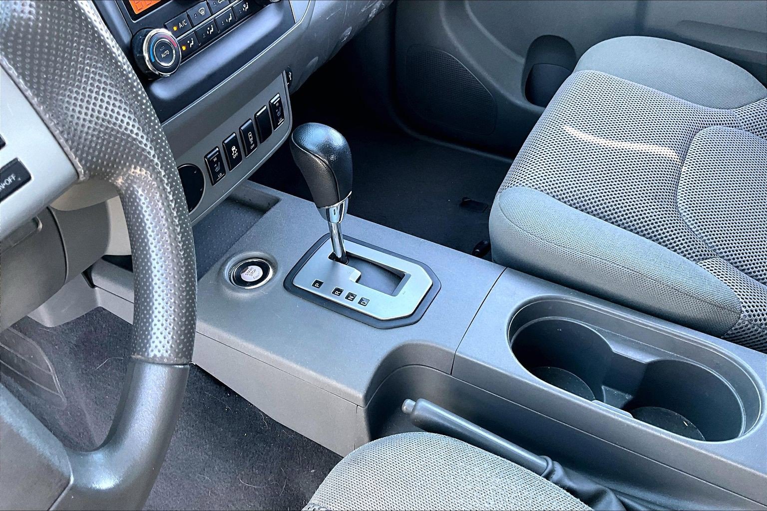 Used 2021 Nissan Frontier SV RWD image 12