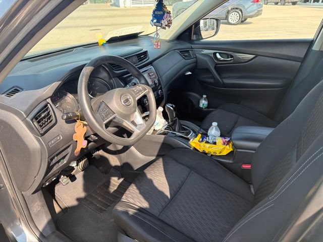 Used 2017 Nissan Rogue S FWD image 10
