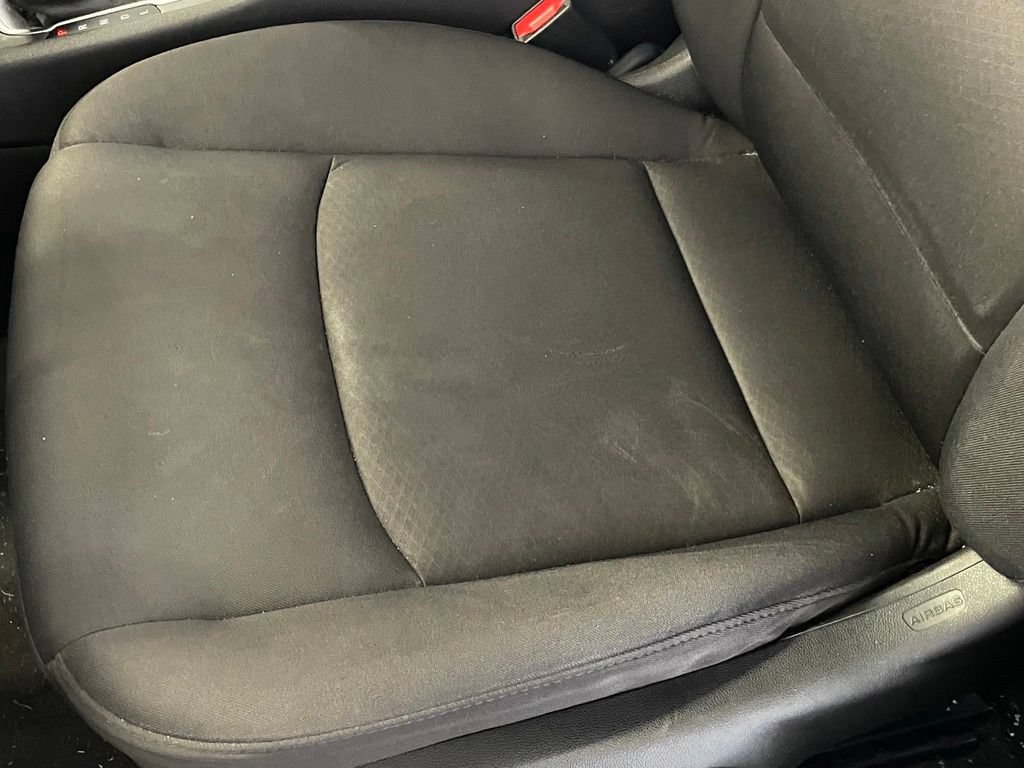 Used 2021 Chevrolet Malibu LT FWD image 24