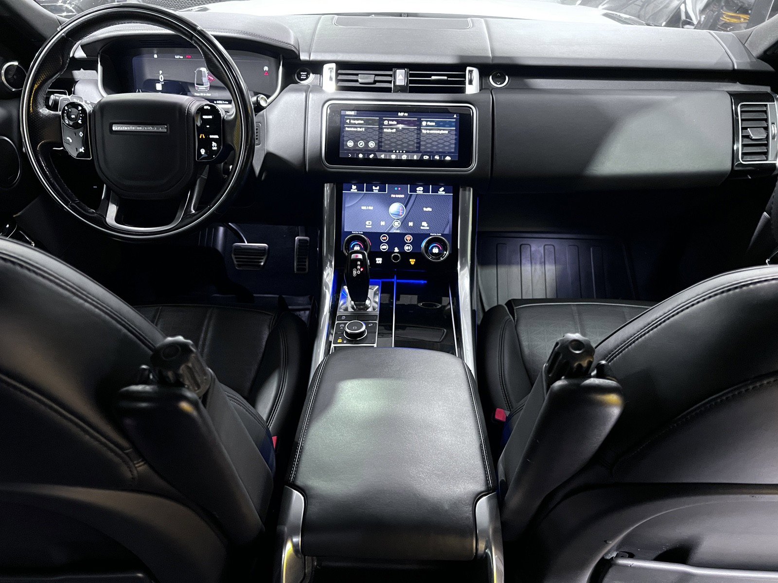 Used 2018 Land Rover Range Rover Sport HSE Dynamic image 13