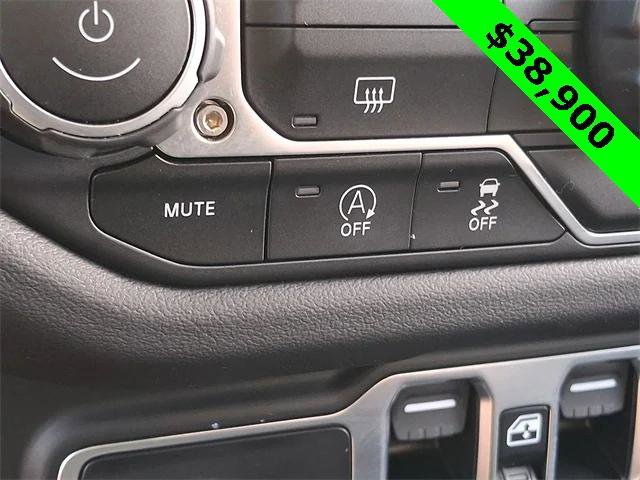 Certified 2024 Jeep Wrangler Unlimited Rubicon image 26