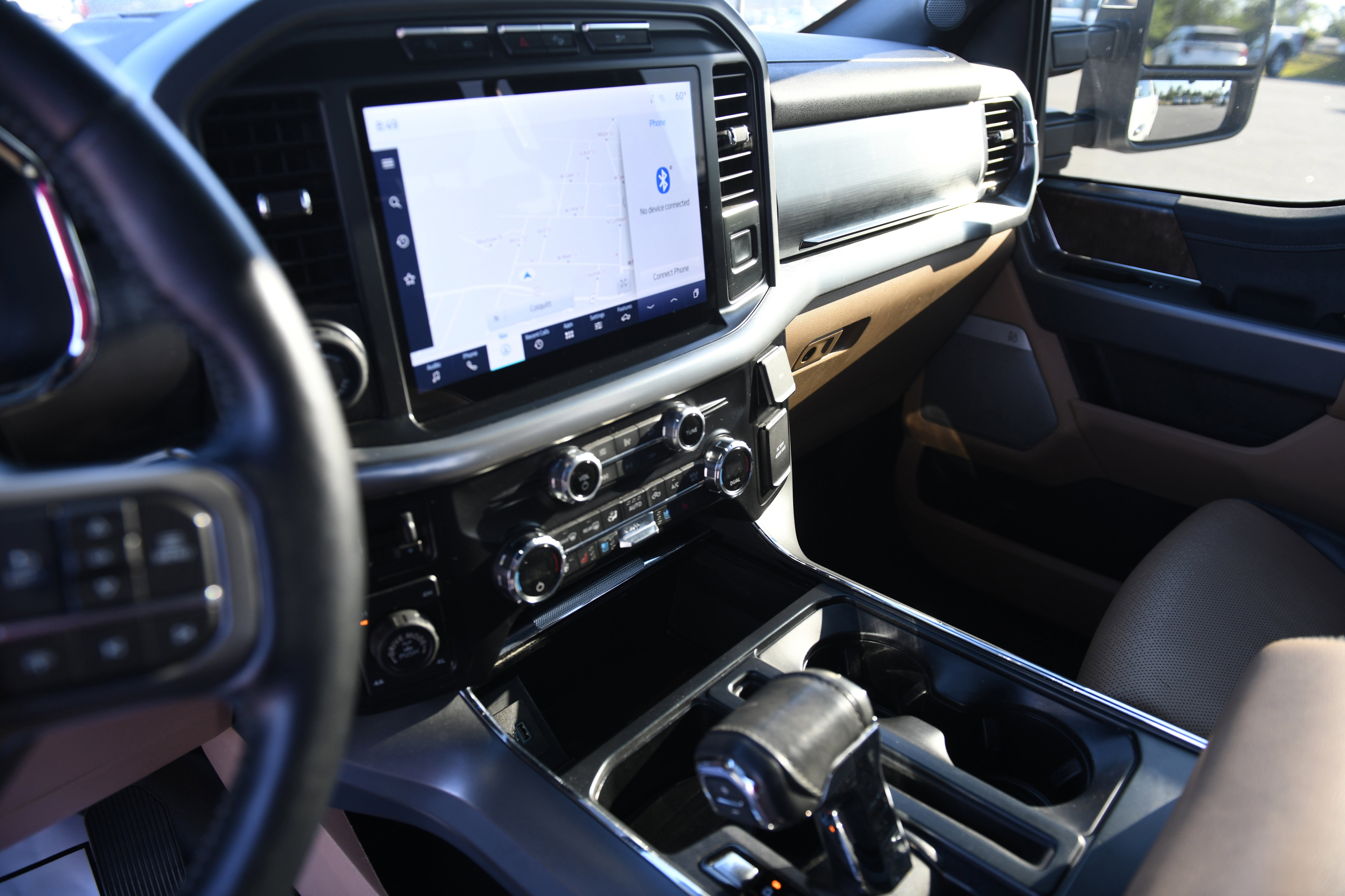 Used 2021 Ford F150 Lariat w/ Equipment Group 502A High AWD/4WD image 17