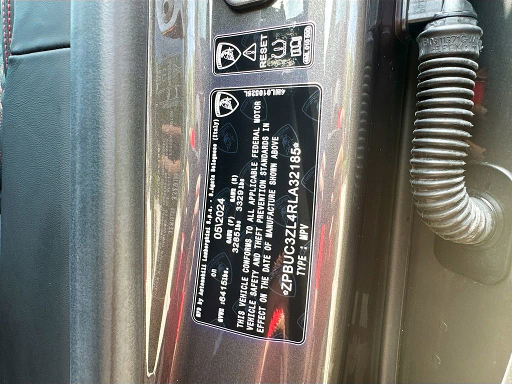 Used 2024 Lamborghini Urus Performante image 35