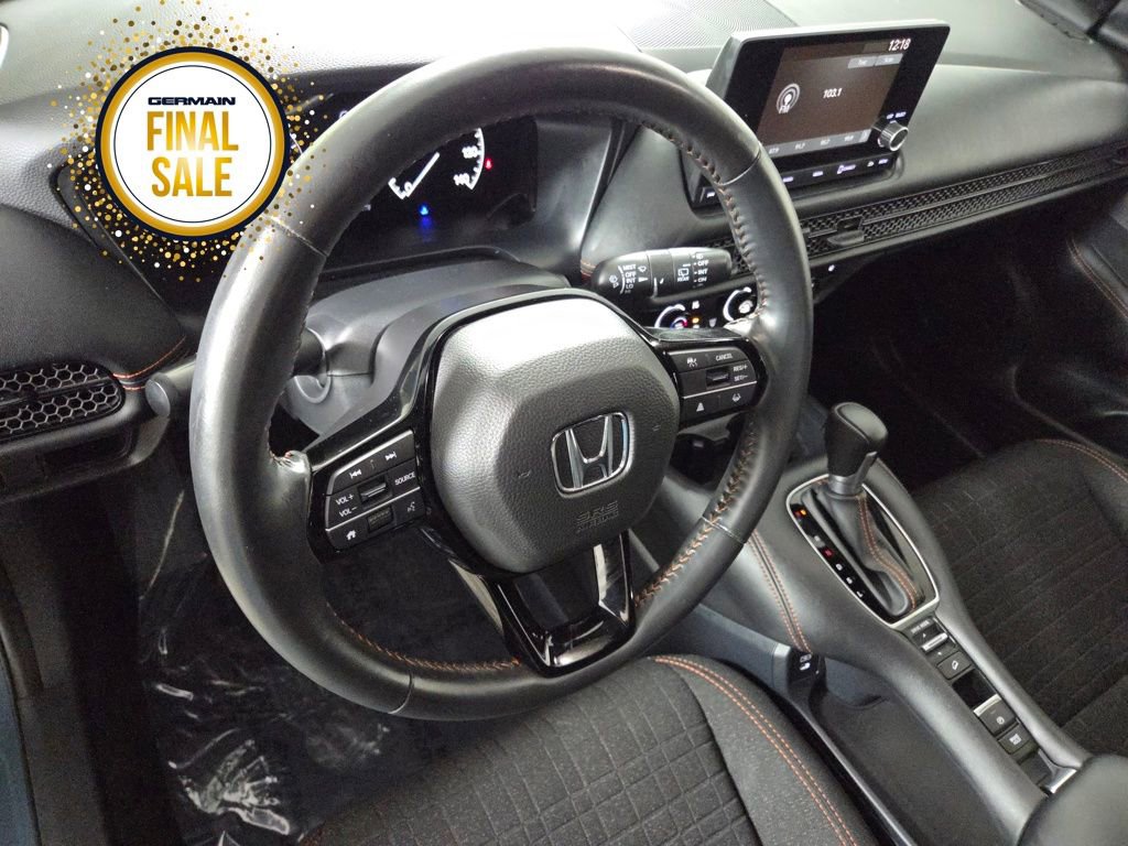 Used 2025 Honda HR-V Sport image 14