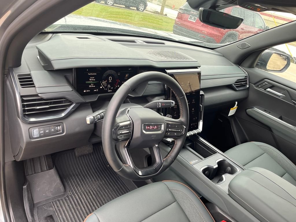 New 2026 GMC Acadia AT4 w/ LPO, Floor Liner Package image 14