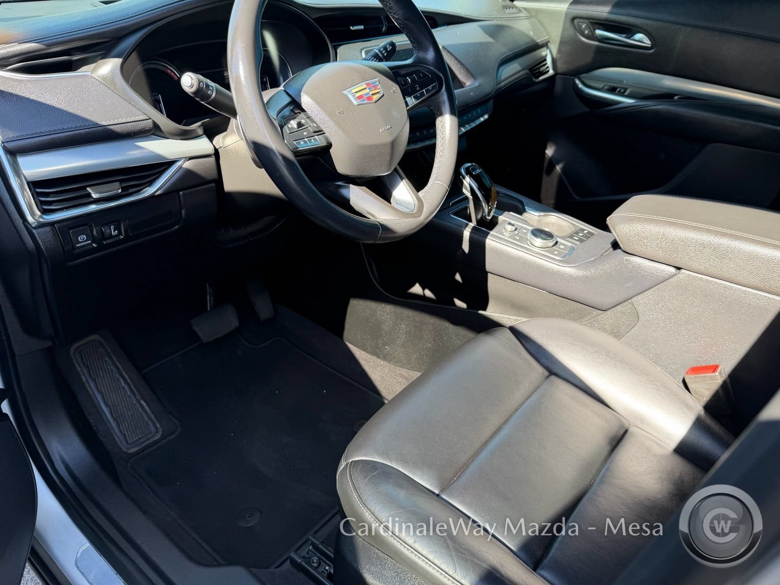 Used 2020 Cadillac XT4 Premium Luxury AWD/4WD image 7