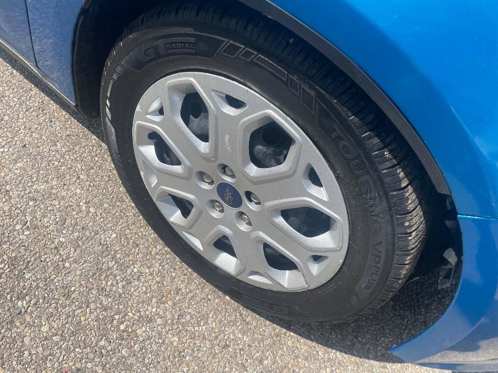 Used 2016 Ford Focus S FWD image 6