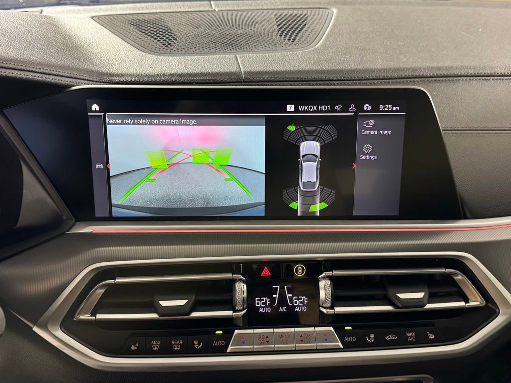 Used 2022 BMW X6 xDrive40i w/ Executive Package AWD/4WD image 24