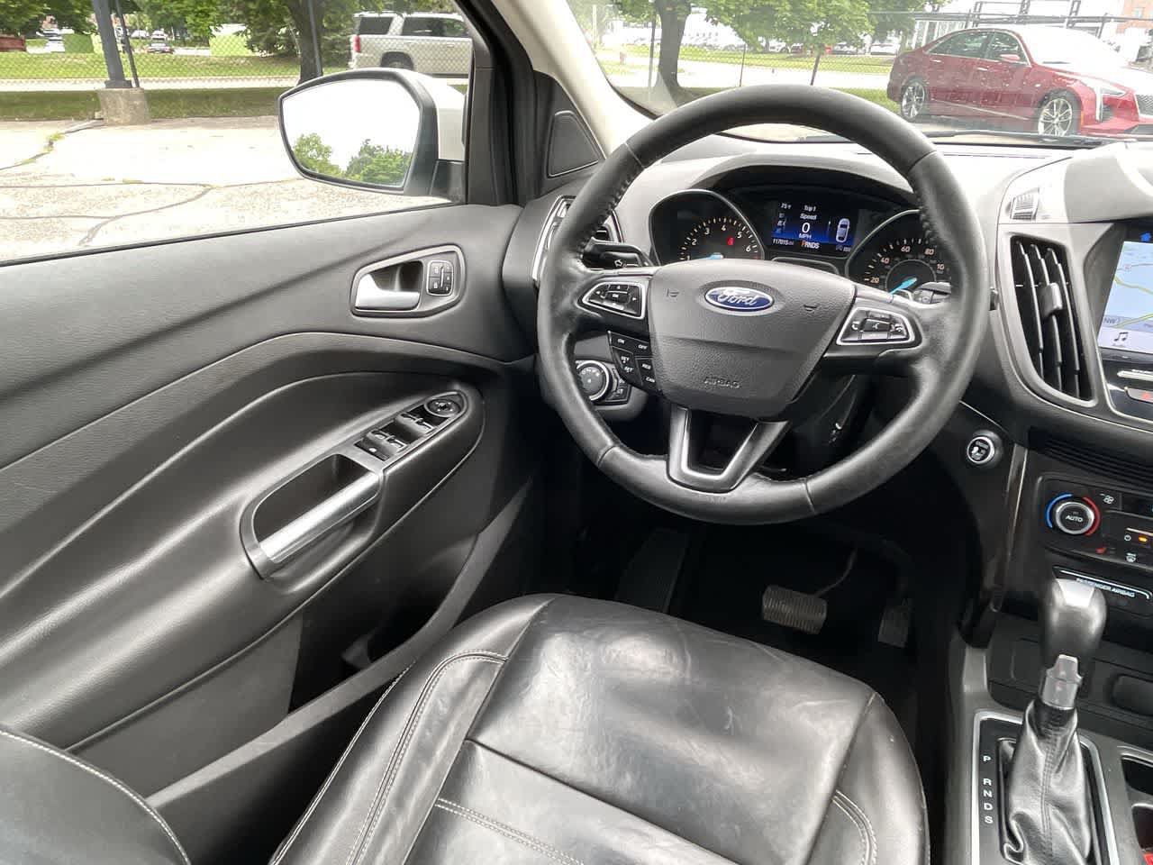 Used 2017 Ford Escape Titanium AWD/4WD image 17