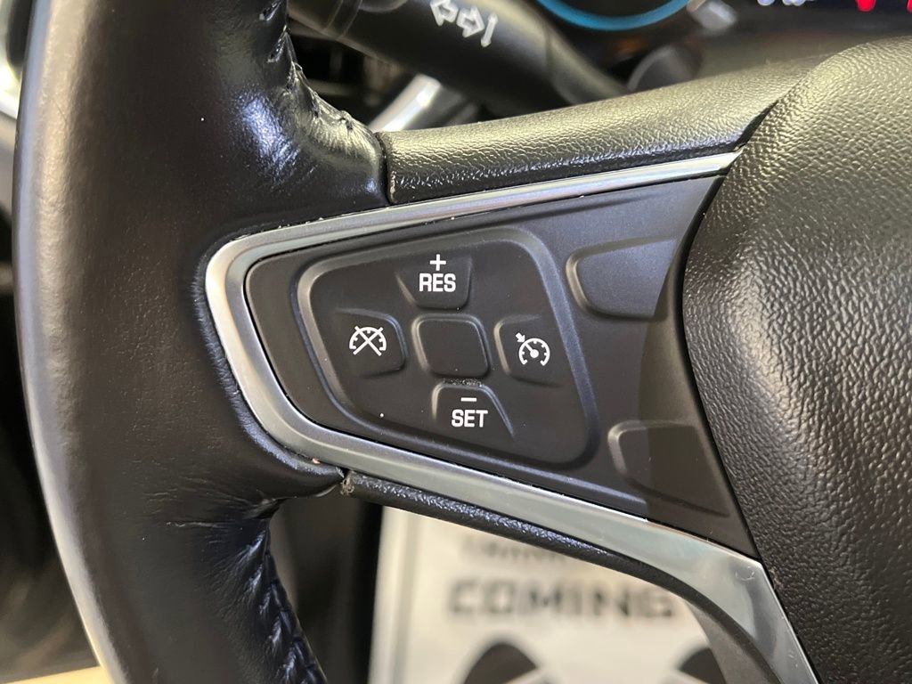 Used 2019 Chevrolet Equinox LT image 23