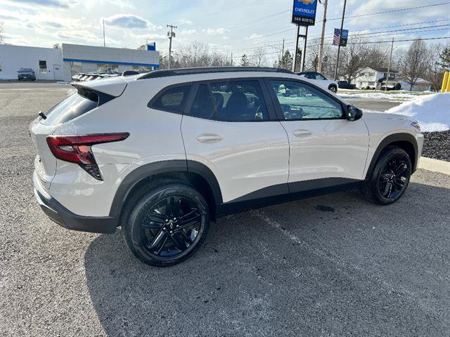 New 2026 Chevrolet Trax ACTIV w/ Sunroof Package image 6