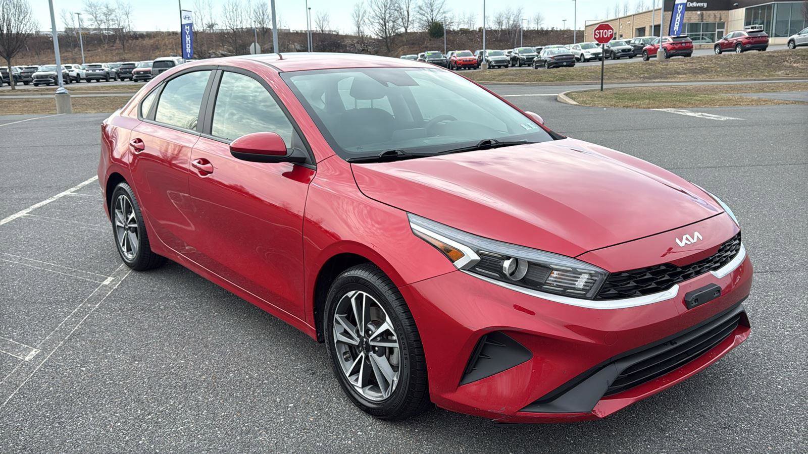 Used 2024 Kia Forte LXS image 1