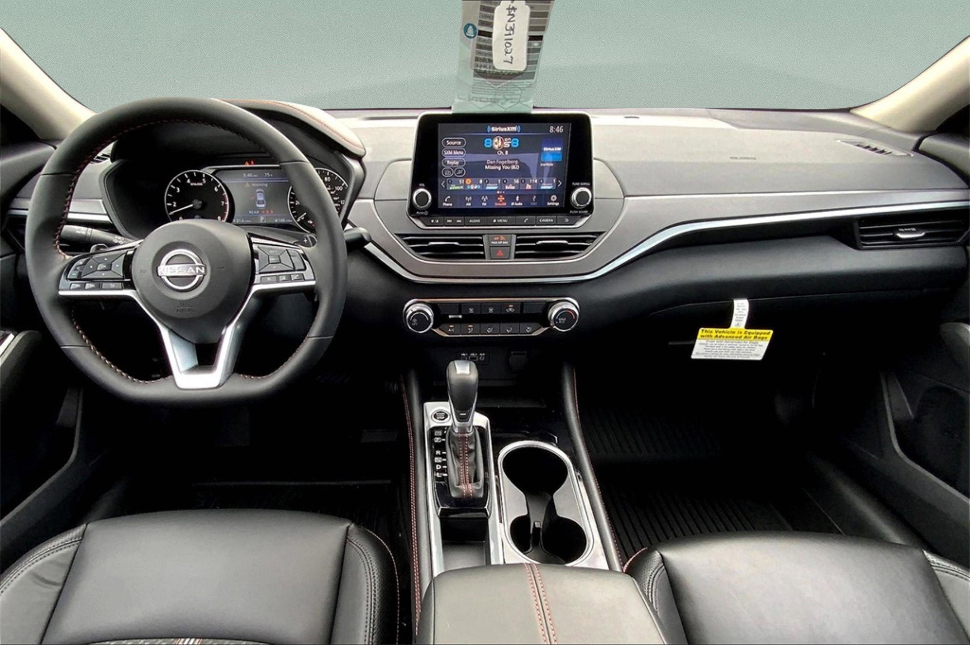 New 2025 Nissan Altima 2.5 SR image 6