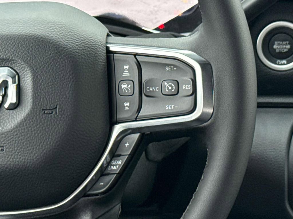 New 2026 RAM 3500 Laramie AWD/4WD image 21
