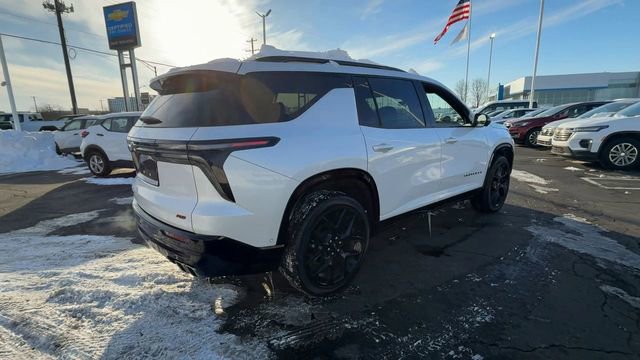 Used 2024 Chevrolet Traverse RS w/ LPO, Floor Liner Package AWD/4WD image 8