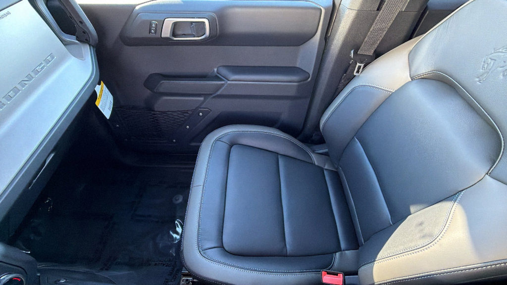 New 2025 Ford Bronco Outer Banks image 12