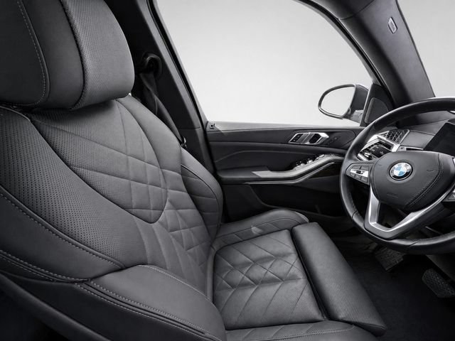 Used 2026 BMW X5 xDrive40i AWD/4WD image 19