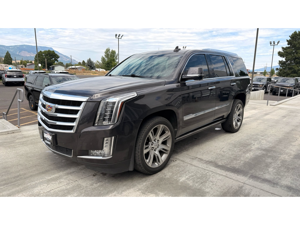 Used 2016 Cadillac Escalade Premium AWD/4WD image 3