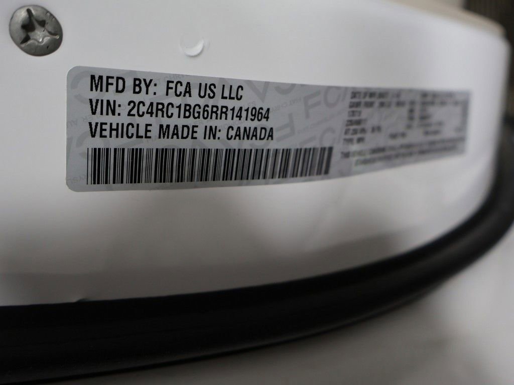 Used 2024 Chrysler Pacifica Touring-L FWD image 48