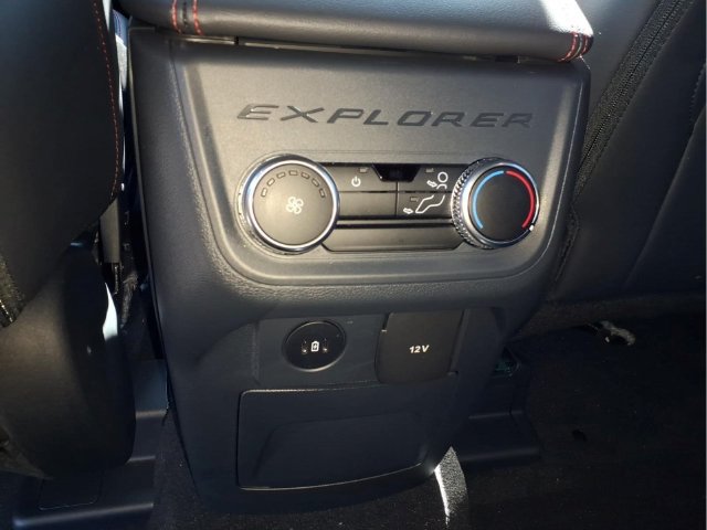 New 2027 Ford Explorer ST-Line AWD/4WD image 13