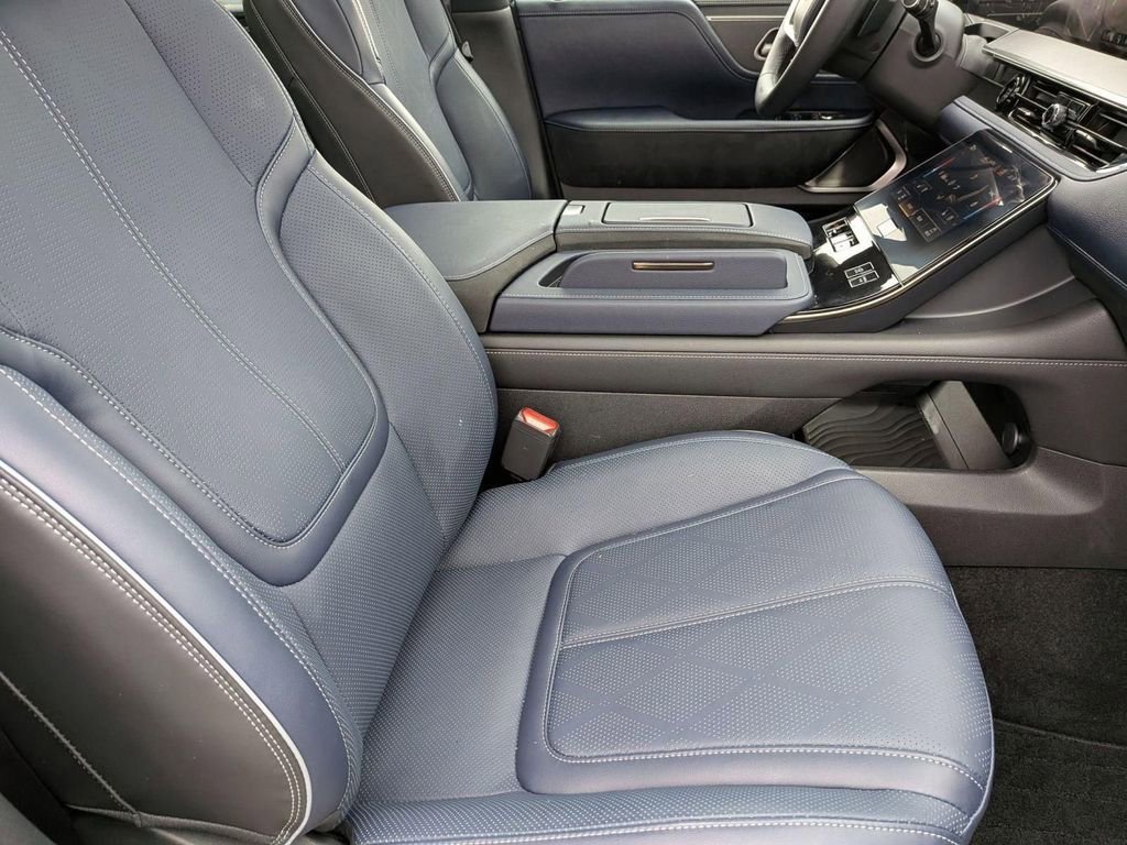 New 2026 INFINITI QX80 4WD w/ Sport Exterior Package image 33