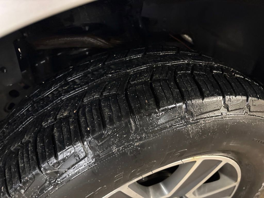 Used 2016 Ford F150 XLT w/ Equipment Group 301A Mid AWD/4WD image 12