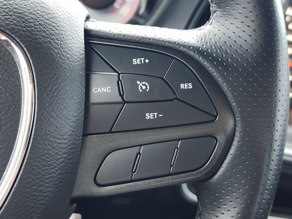 Used 2022 Dodge Challenger R/T Scat Pack RWD image 32