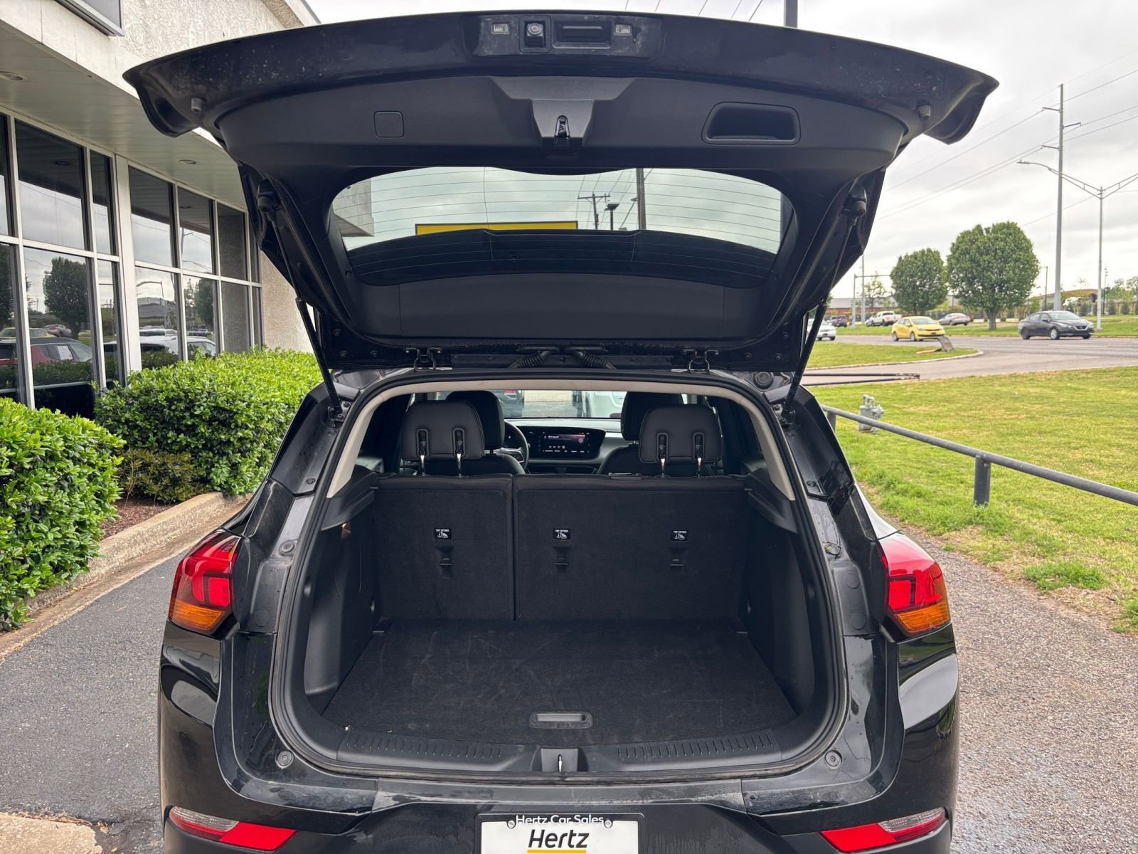 Used 2025 Buick Encore GX Preferred FWD image 30