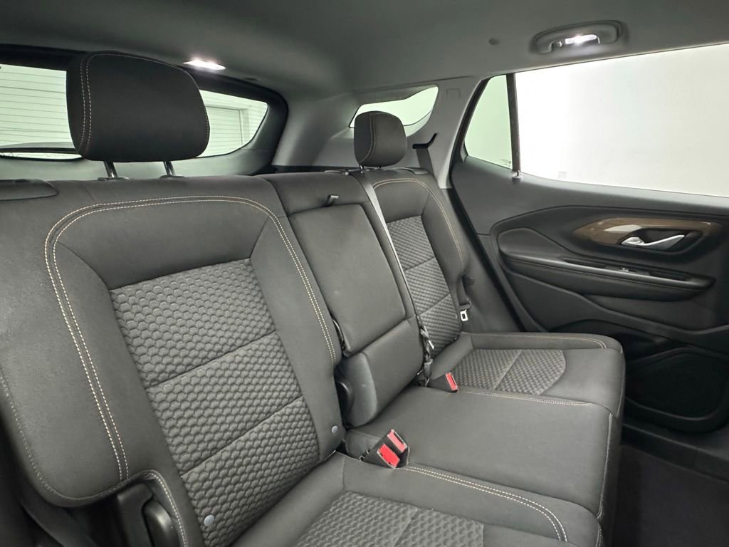 Used 2020 GMC Terrain SLE w/ Driver Convenience Package FWD image 32